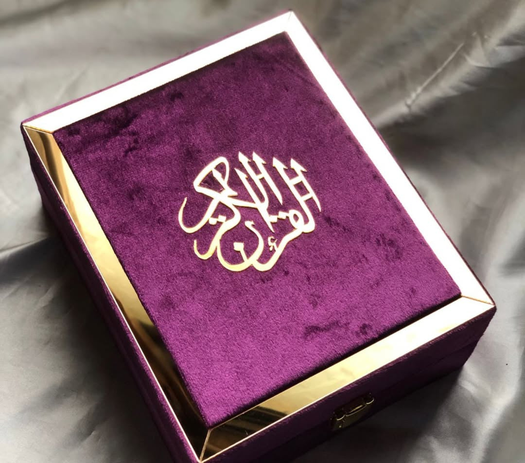 Mini Quran with Wooden box - Faith Fusion